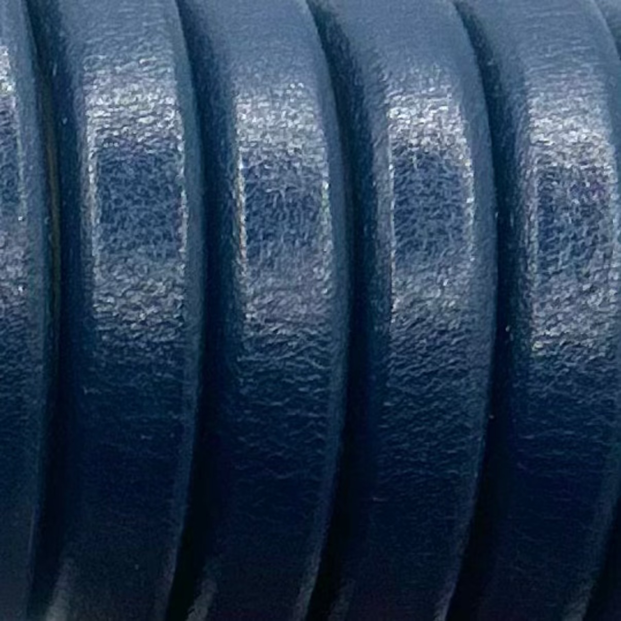 Navy Blue 10x6mm Regaliz Leather