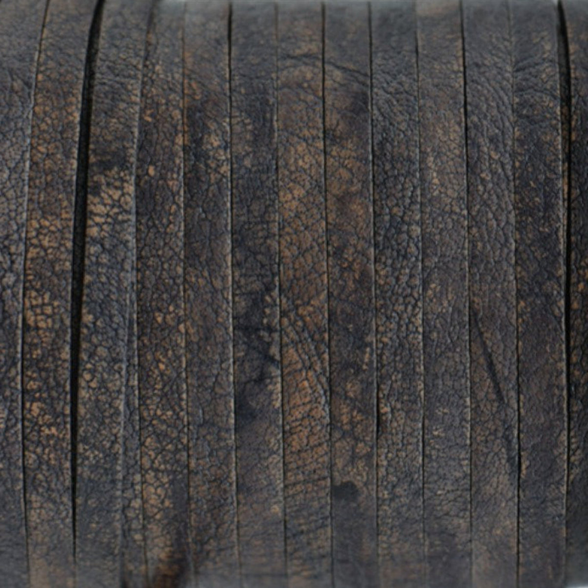 Distressed Night Blue - Natural Leather 5x2mm